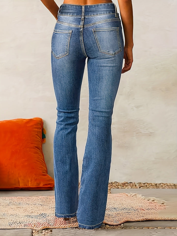 Melina | Damen Figurbetonte Flared-Jeans | Reißverschluss-Detail