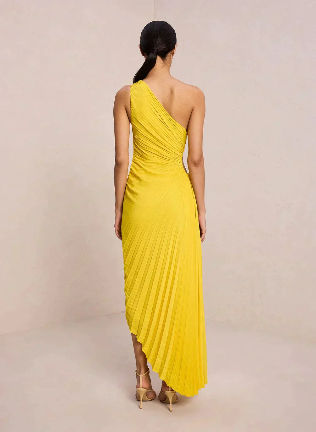 Zarita | Damen Asymmetrisches Midikleid | Falteneleganz